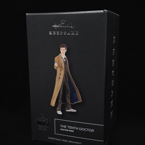 SDCC 2023 Exclusive HALLMARK DOCTOR WHO - THE TENTH DOCTOR KEEPSAKE ORNA… - Picture 2 of 5